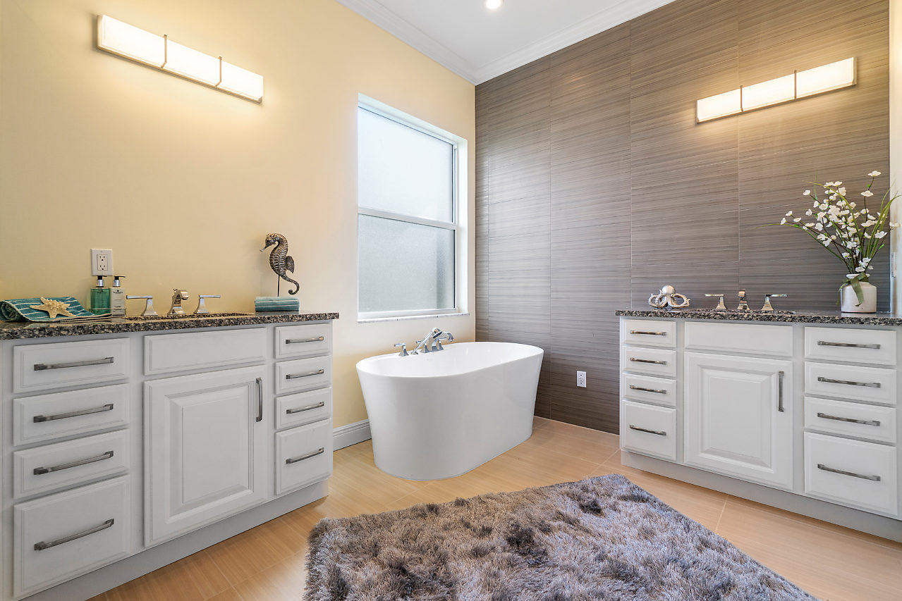 500 Northeast Wavecrest Way Boca Raton, FL 33432 - Photo 39 of 46 039-500NEWavecrestWay-BocaRaton-FL-small