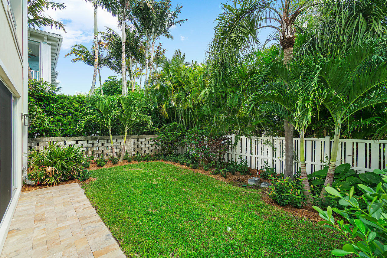 500 Northeast Wavecrest Way Boca Raton, FL 33432 - Photo 44 of 46 044-500NEWavecrestWay-BocaRaton-FL-small