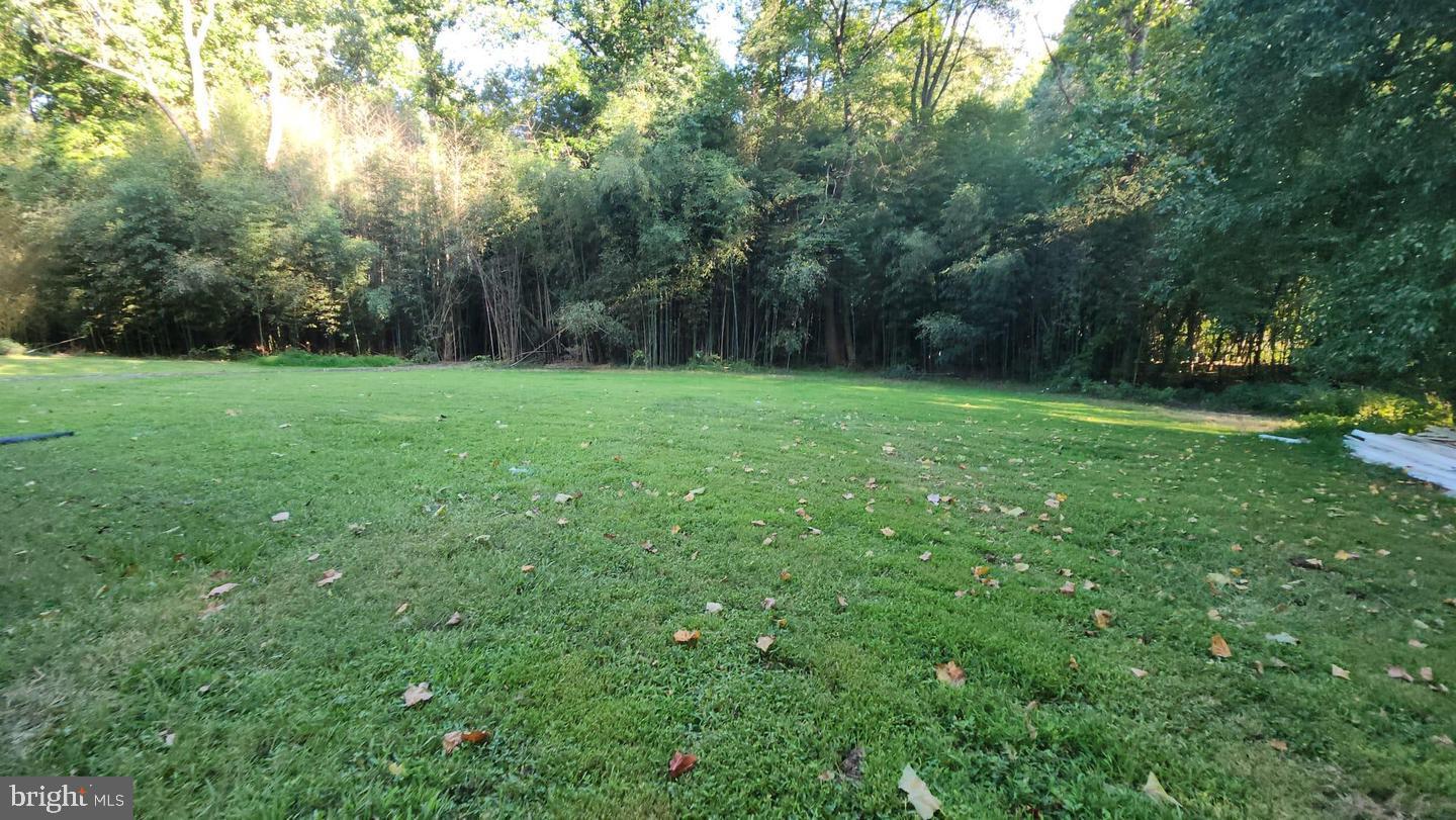 12411 Thompson Road Bowie, MD 20720 - Photo 8 of 35