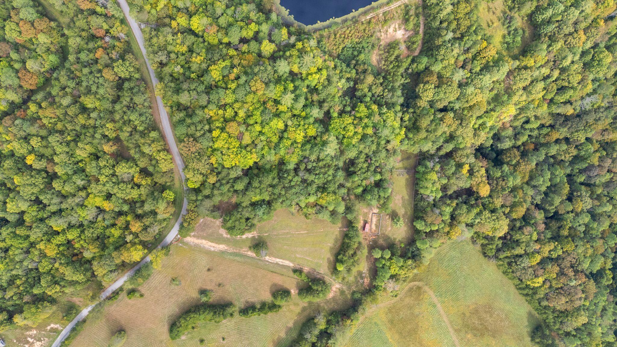 4949 Shoemaker Ridge Zoe, KY 41397 - Photo 14 of 14 DJI_20250930111633_0620_D