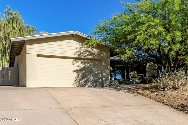 $1,050,000 | 7657 North 22nd Street, Phoenix, AZ 85020