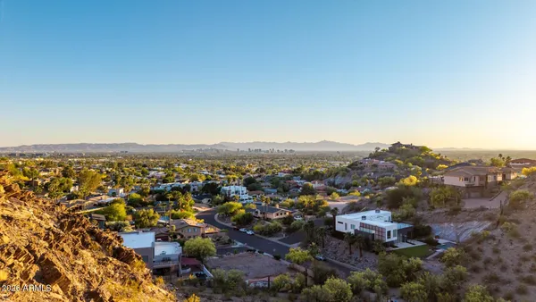 $1,050,000 | 7657 North 22nd Street, Phoenix, AZ 85020