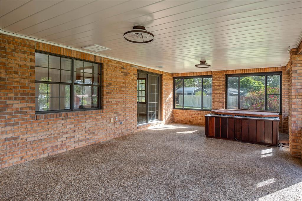 24 Lake Avenue Winter Haven, FL 33880 - Photo 30 of 39 Gallery Image 30
