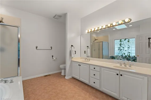 $575,000 | 222 Bear Run Lane, Kernersville, NC 27284