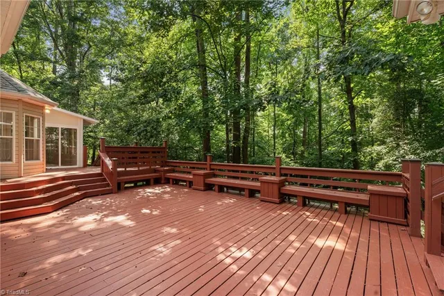 $575,000 | 222 Bear Run Lane, Kernersville, NC 27284