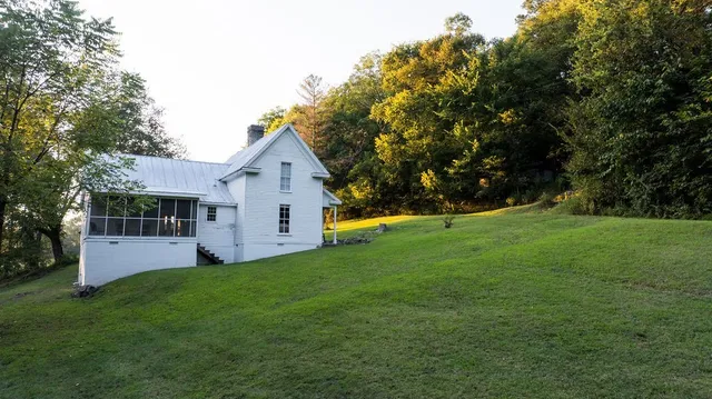 a view of a small house