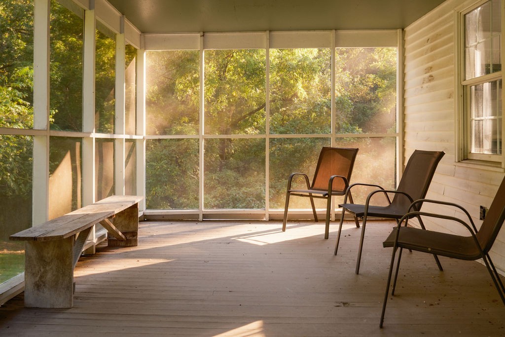 3685 Martin Ervin Road Santa Fe, TN 38482 - Photo 42 of 99 a view of a room with furniture and windows