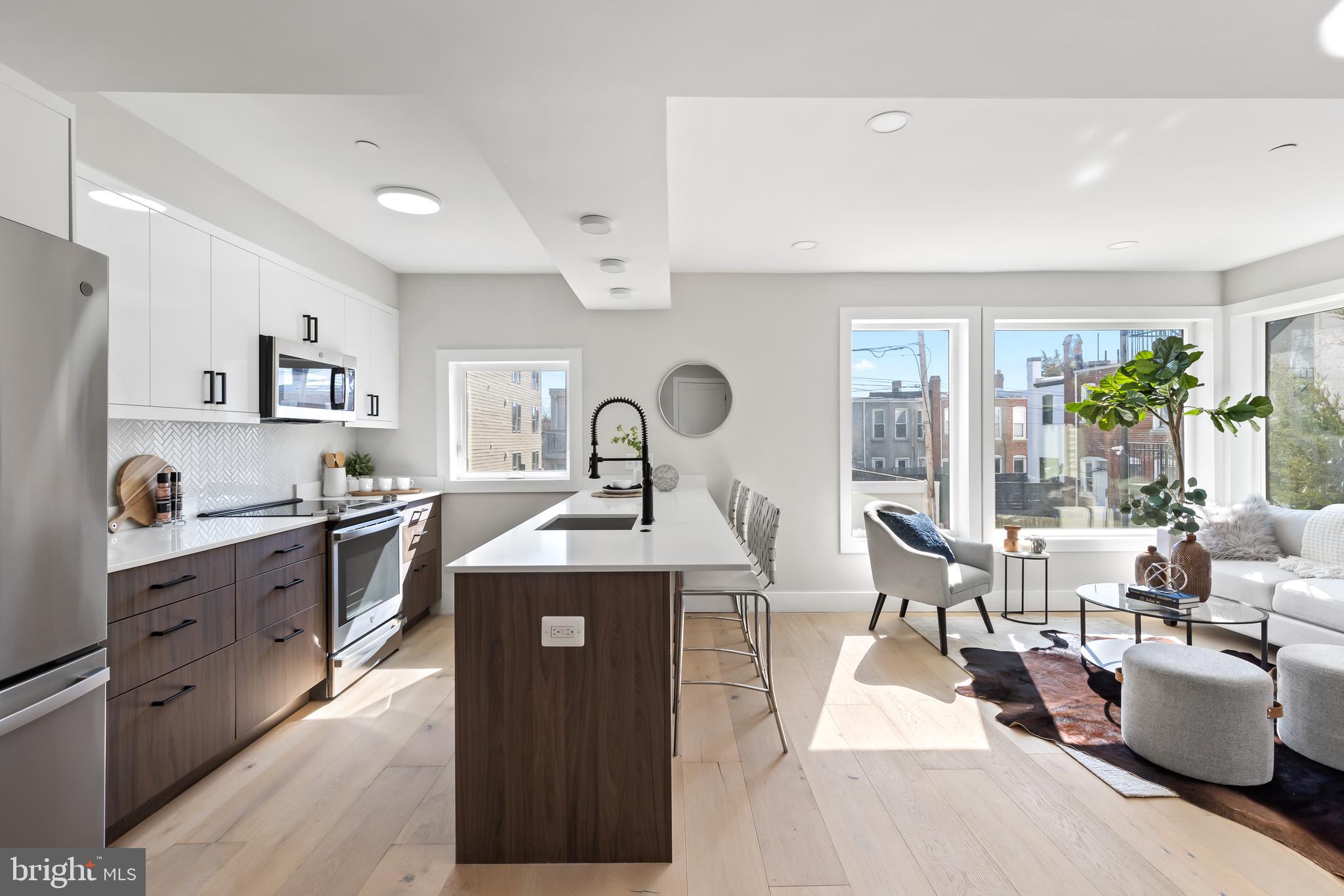 919 12th Street Northeast, Unit 101 Washington, DC 20002 - Photo 4 of 19