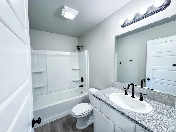 $1,625 | 6932 10th Street, Lubbock, TX 79416