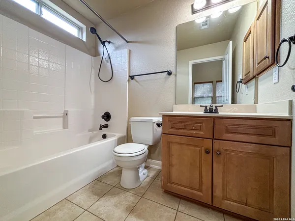 $1,900 | 1908 Tanger Terrace, New Braunfels, TX 78130
