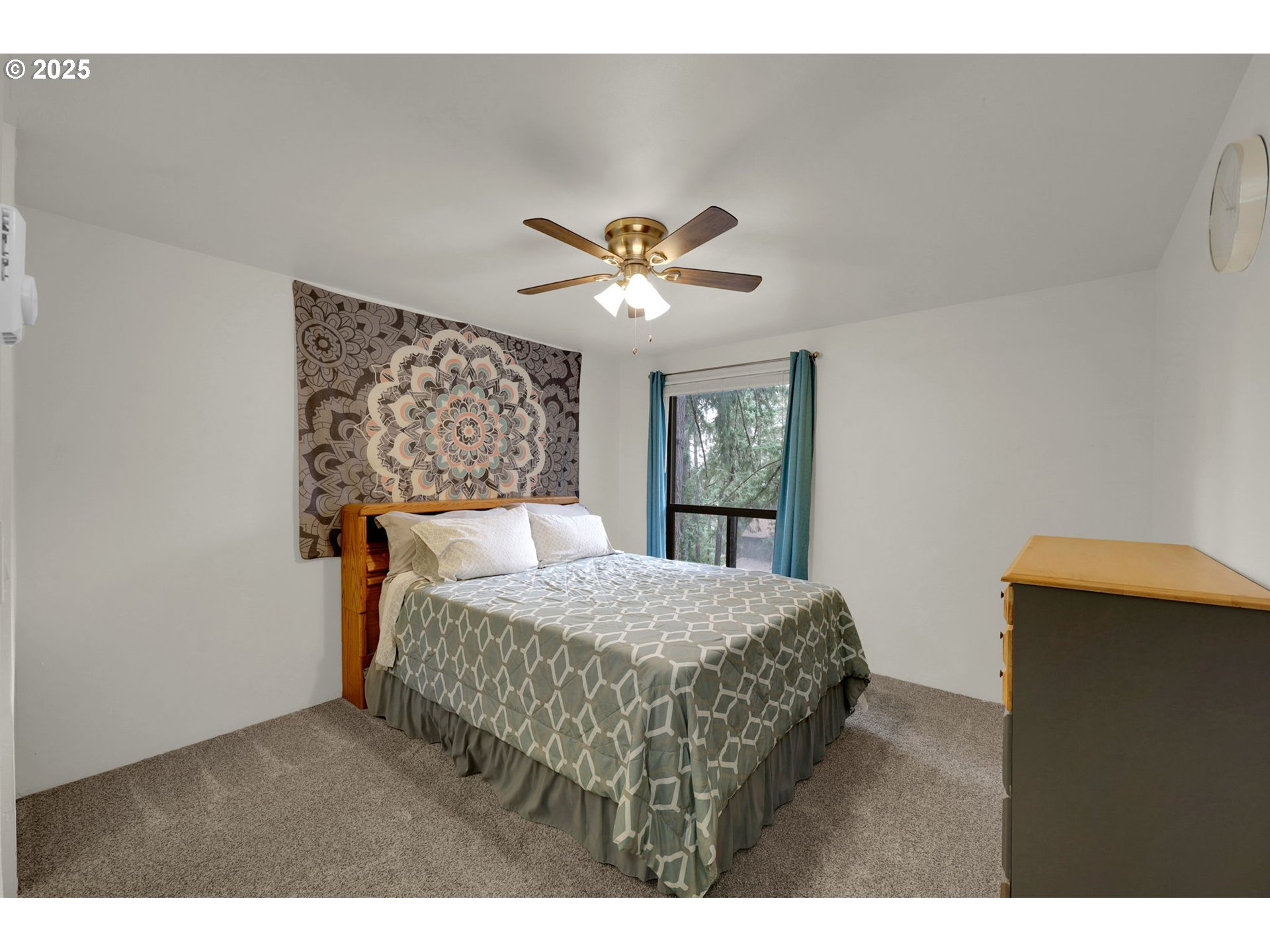 143 Treehill Loop Eugene, OR 97405 - Photo 22 of 48