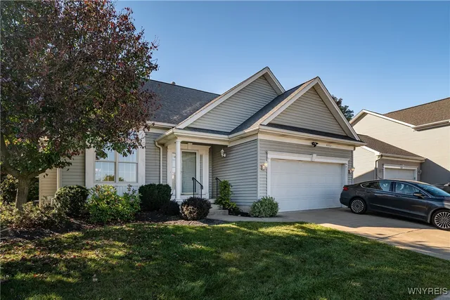 $425,000 | 4202 Tisbury Lane, Hamburg, NY 14075