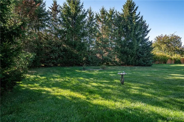 $425,000 | 4202 Tisbury Lane, Hamburg, NY 14075