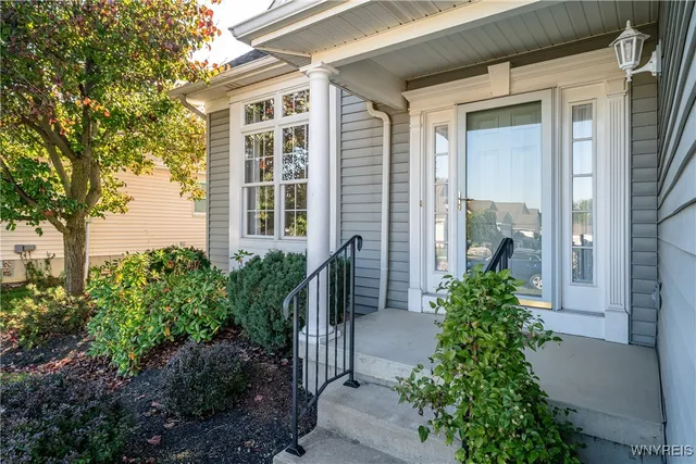 $425,000 | 4202 Tisbury Lane, Hamburg, NY 14075