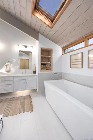 $3,195,000 | 12 Mountain Brook Road, Cornwall, NY 12518