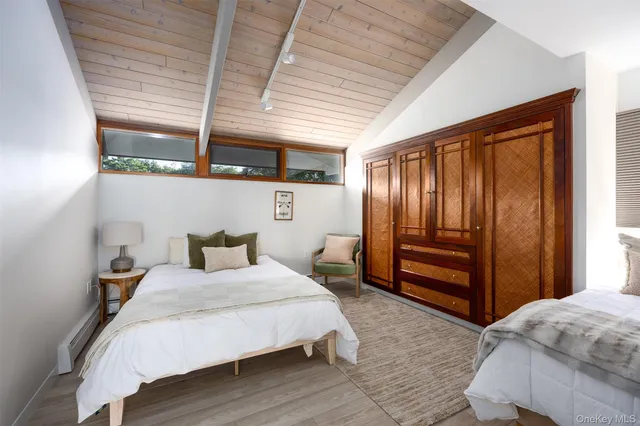 $3,195,000 | 12 Mountain Brook Road, Cornwall, NY 12518