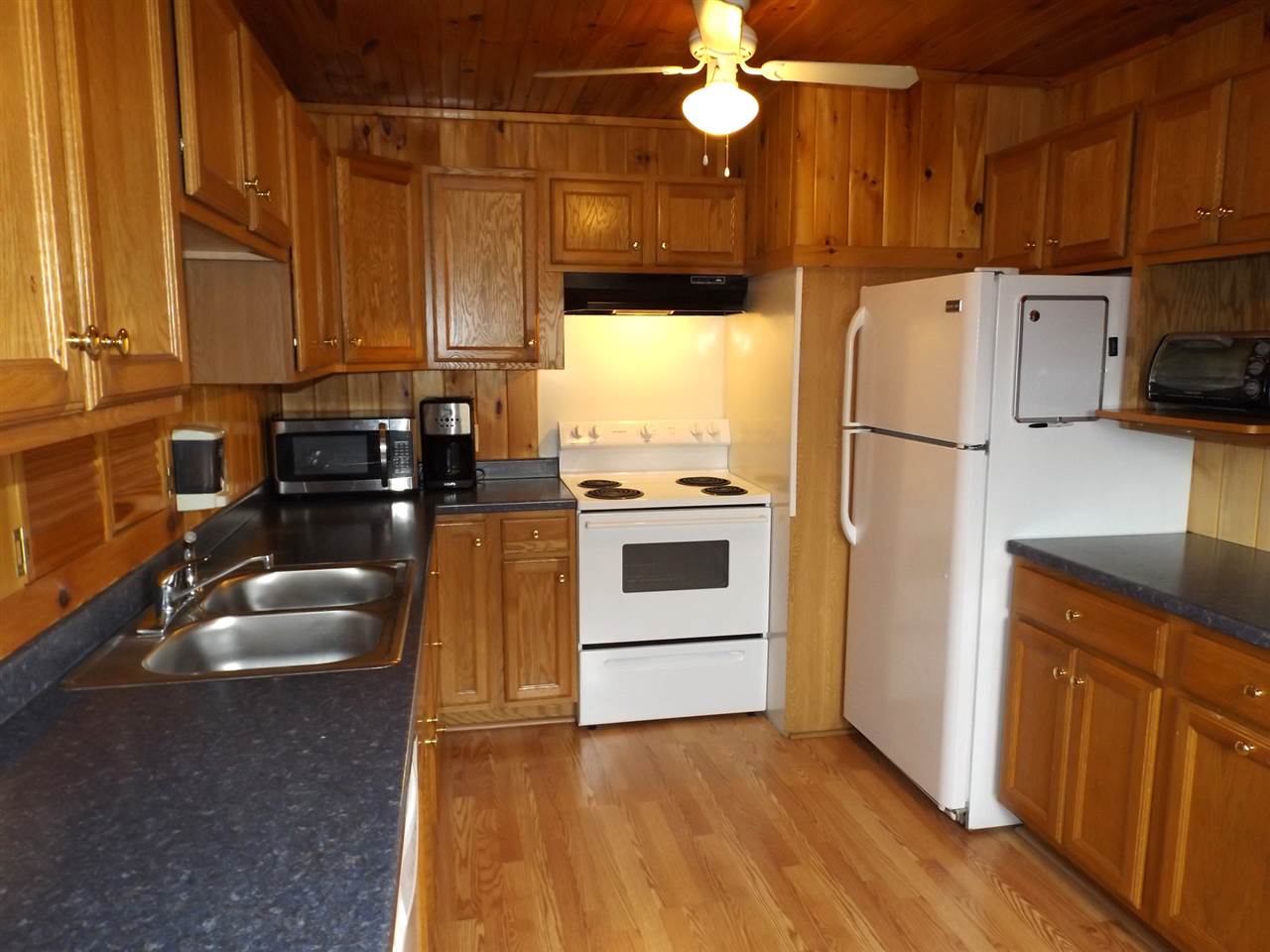 6 Eastview Court Rutland, VT 05701 - Photo 8 of 21