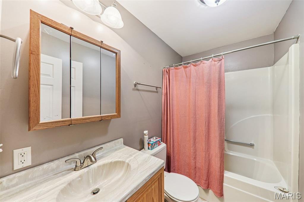 8602 East Kirsch Road Troy, IL 62294 - Photo 20 of 67