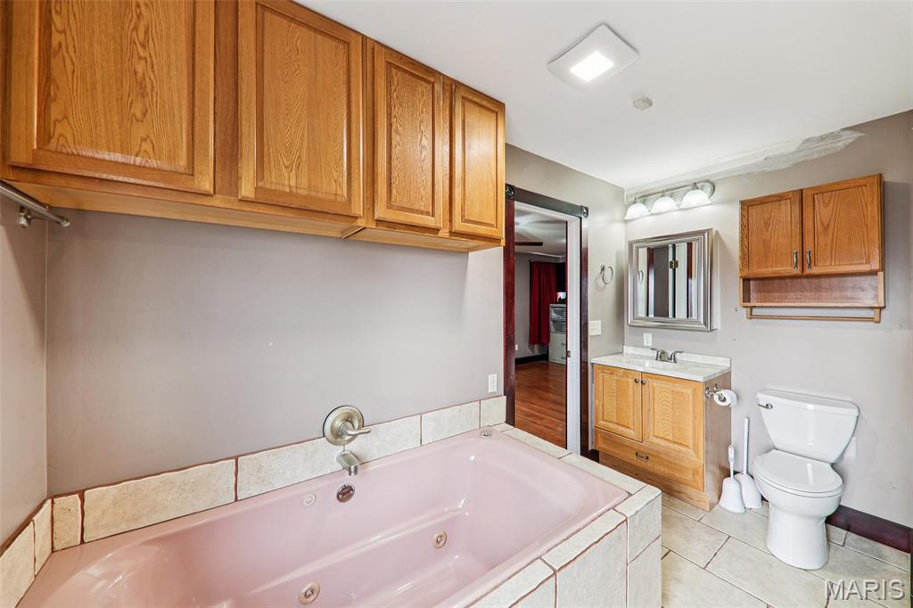 8602 East Kirsch Road Troy, IL 62294 - Photo 27 of 67