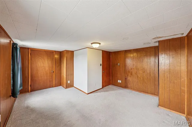 $285,000 | 8602 East Kirsch Road, Troy, IL 62294