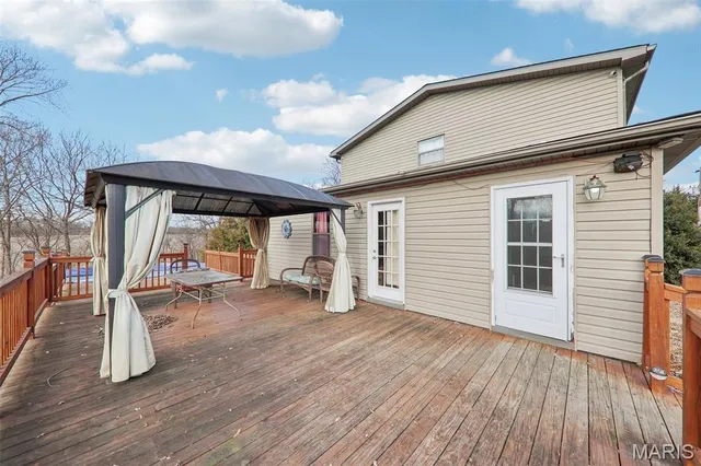 $285,000 | 8602 East Kirsch Road, Troy, IL 62294