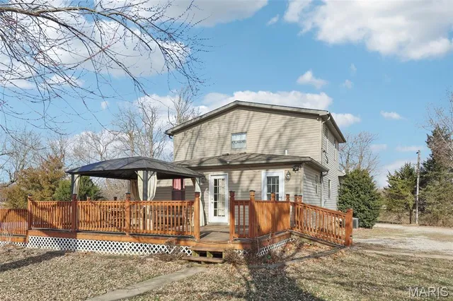 $285,000 | 8602 East Kirsch Road, Troy, IL 62294