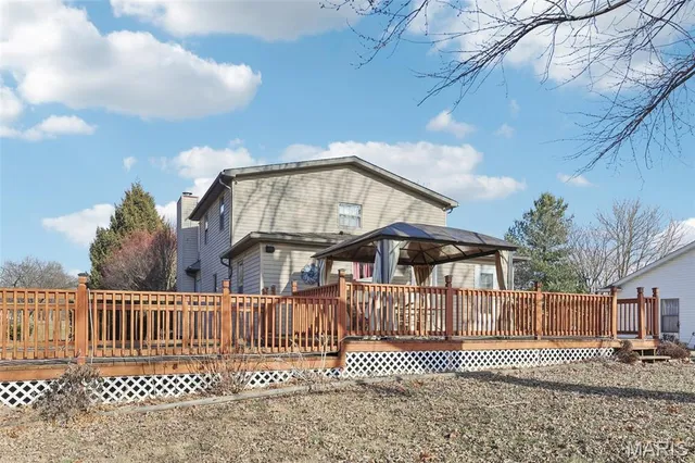 $285,000 | 8602 East Kirsch Road, Troy, IL 62294