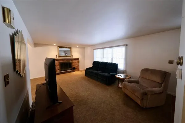 $219,000 | 811 Grant Street, East Brady, PA 16028