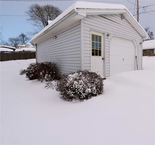 $259,000 | 811 Grant Street, East Brady, PA 16028