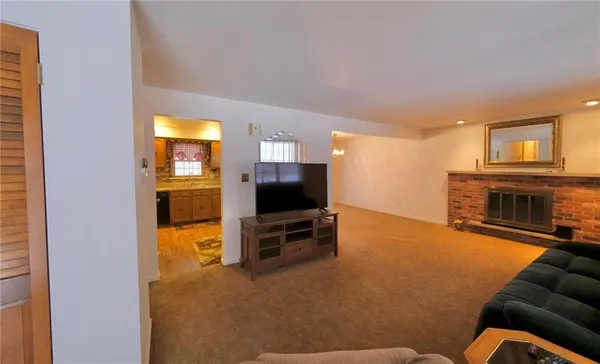 $219,000 | 811 Grant Street, East Brady, PA 16028