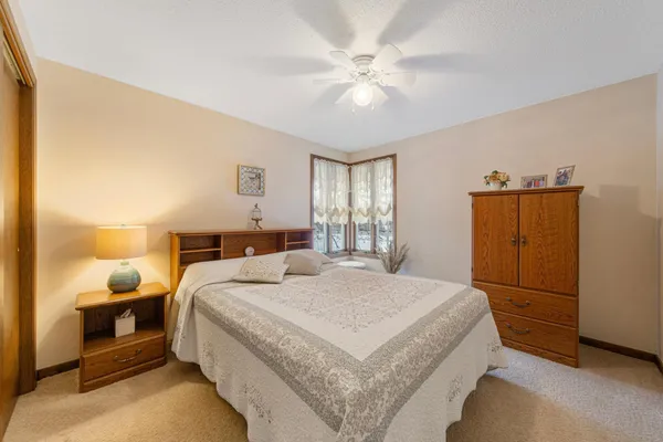 $375,000 | 7798 Highway 218, Owatonna, MN 55060