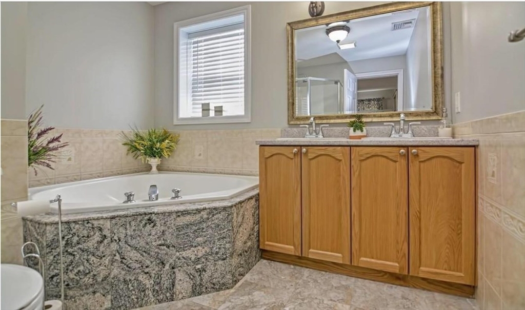 56 Valley Street Everett, MA 02149 - Photo 17 of 42