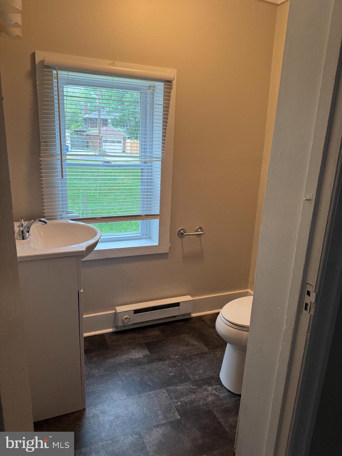 453 West Middle Street Gettysburg, PA 17325 - Photo 7 of 13