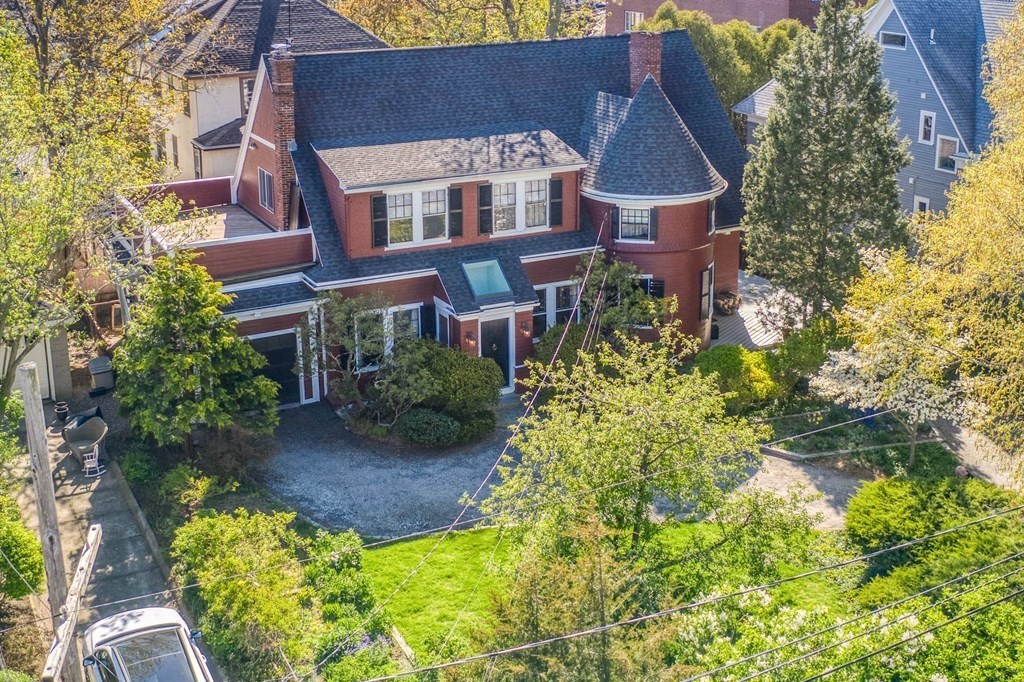 9 Addison Street Arlington, MA 02476 - Photo 36 of 41 front view of a house