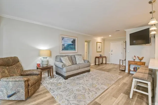 $3,850 | 263 San Dimas Avenue, Oceanside, CA 92057