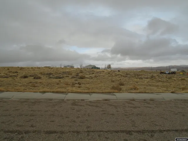 $159,900 | 22 Moses Drive, Rock Springs, WY 82901