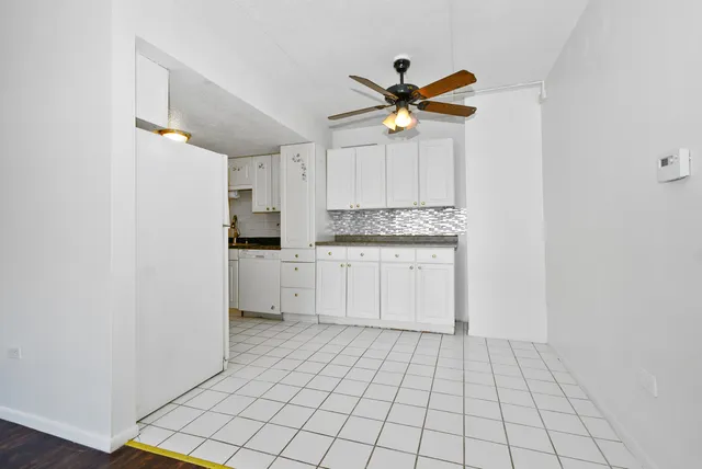 $169,900 | 7335 West 157th Street, Unit 2B, Orland Park, IL 60462