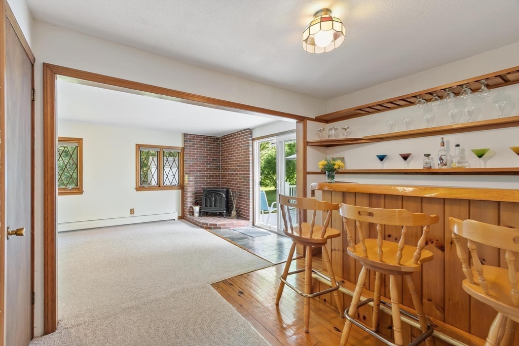 15 Alderbrook Road Andover, MA 01810 - Photo 14 of 34