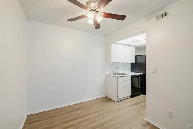 $929 | 3600 Greystone Drive, Unit 834, Austin, TX 78731