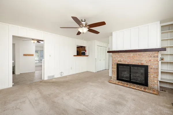 $380,000 | 350 Hollywood Drive, Saline, MI 48176