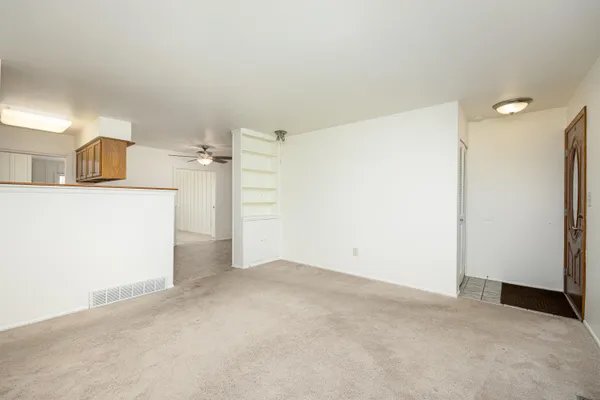 $380,000 | 350 Hollywood Drive, Saline, MI 48176