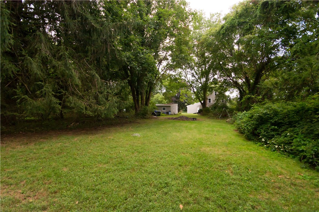 98 Touisset Road Warren, RI 02885 - Photo 32 of 39