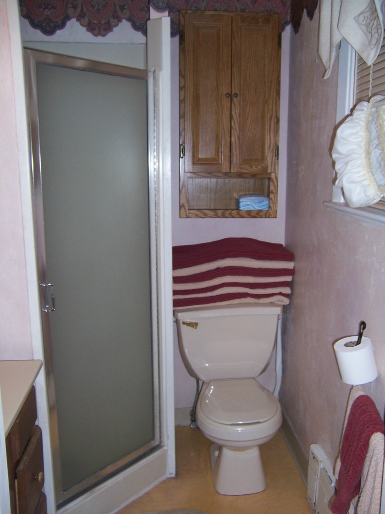 574 Dalton Division Road Pittsfield, MA 01201 - Photo 14 of 35 MasterBath