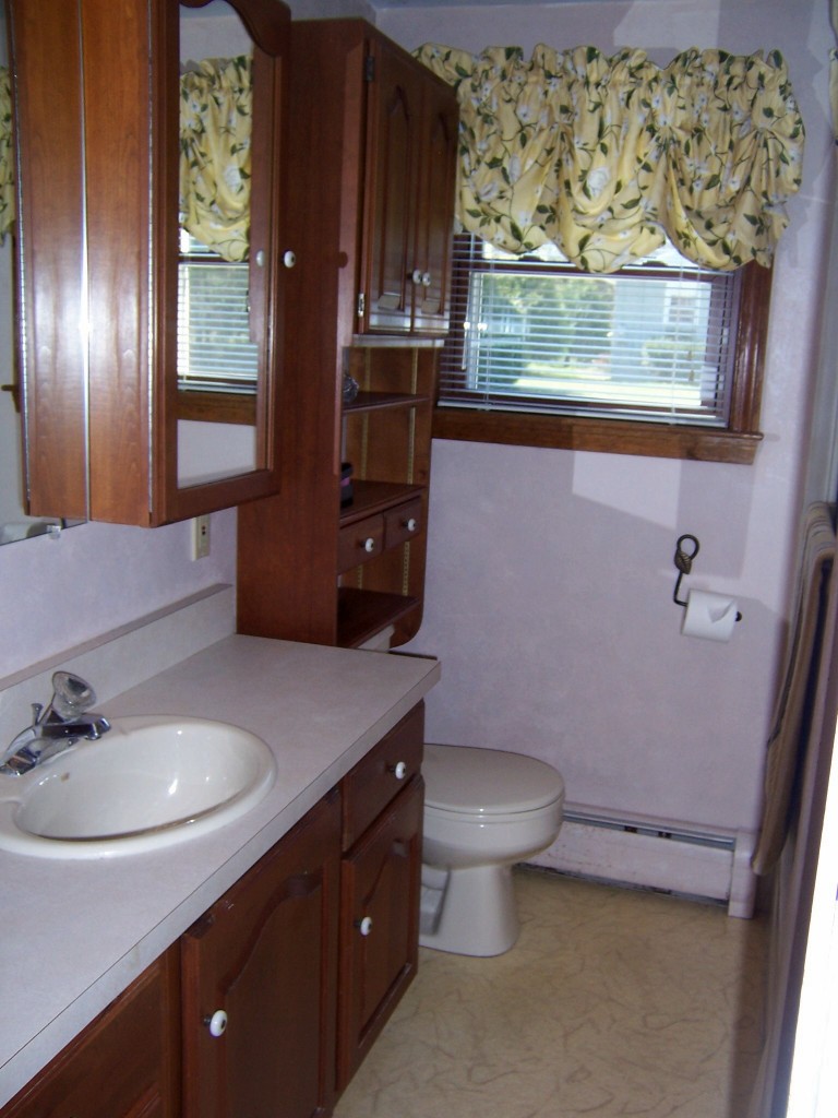574 Dalton Division Road Pittsfield, MA 01201 - Photo 18 of 35 MainBath