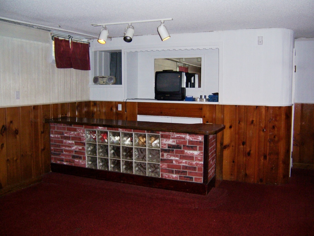 574 Dalton Division Road Pittsfield, MA 01201 - Photo 27 of 35 LowerLevelFinishedRoom