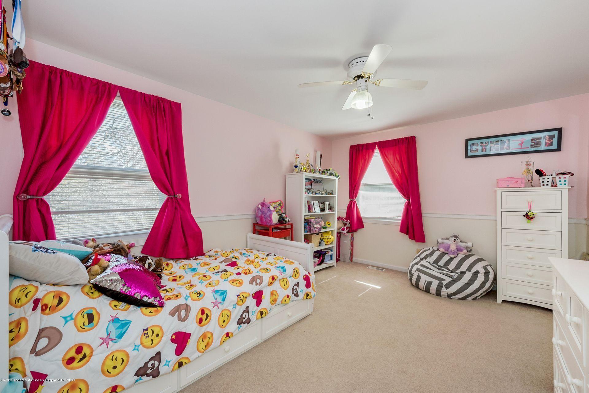 5 Lenape Road Marlboro, NJ 07746 - Photo 13 of 24 13