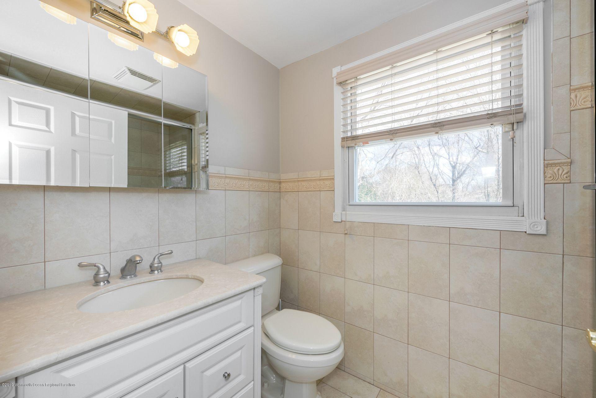 5 Lenape Road Marlboro, NJ 07746 - Photo 14 of 24 14