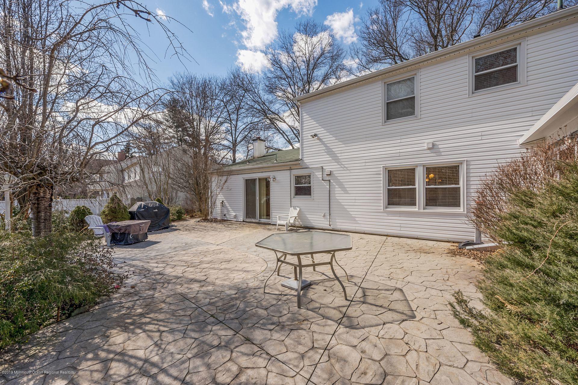5 Lenape Road Marlboro, NJ 07746 - Photo 22 of 24 22