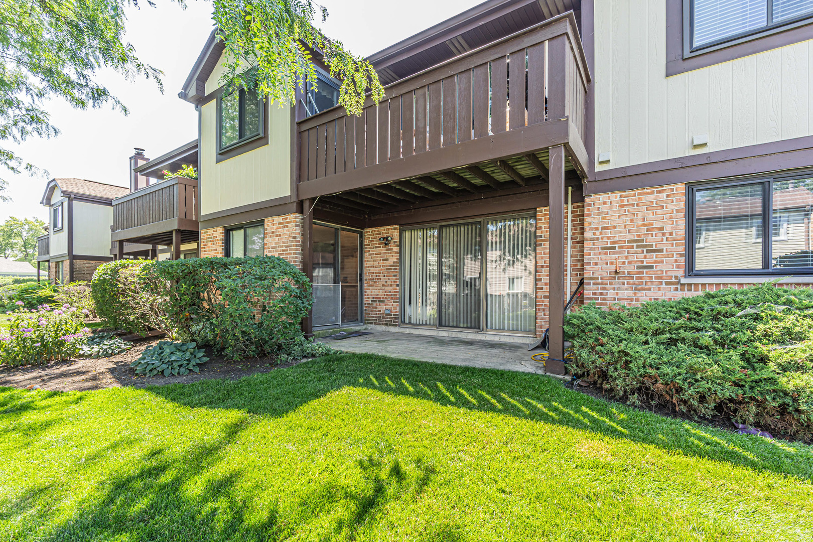 1538 Springview Court, Unit A1 Wheeling, IL 60090 - Photo 24 of 31