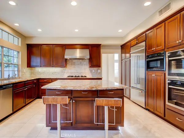 $7,500 | 11940 North Riviera, Tustin, CA 92782